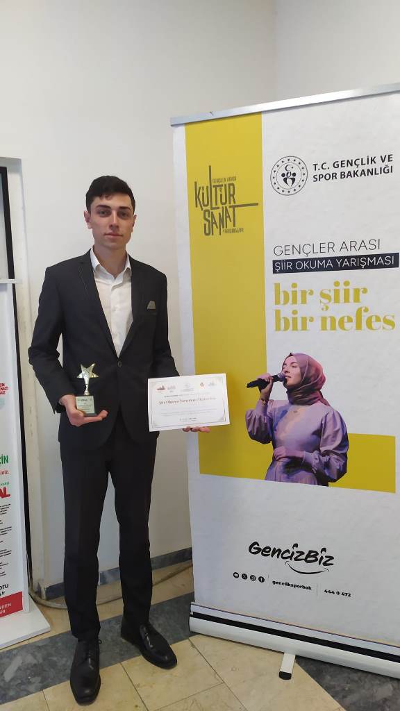 AFYONLU GENÇ HASAN EMİR YALÇINKAYA BÖLGE ÜÇÜNCÜSÜ OLDU