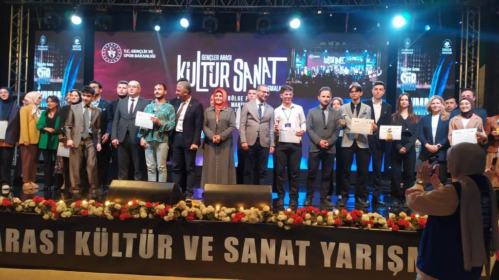 AFYONLU GENÇ HASAN EMİR YALÇINKAYA BÖLGE ÜÇÜNCÜSÜ OLDU