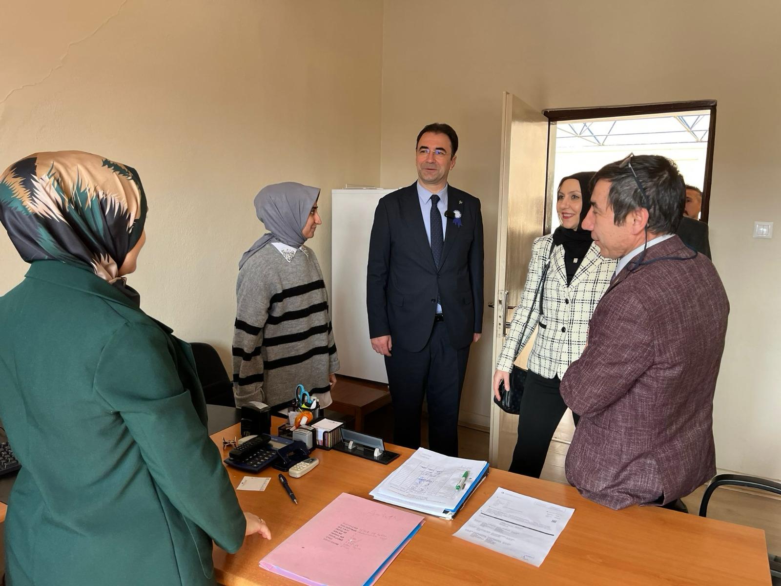 KÜÇÜKKURT, "AFYON'UN KRONİKLEŞEN SORUNLARINI ÇÖZECEĞİZ"
