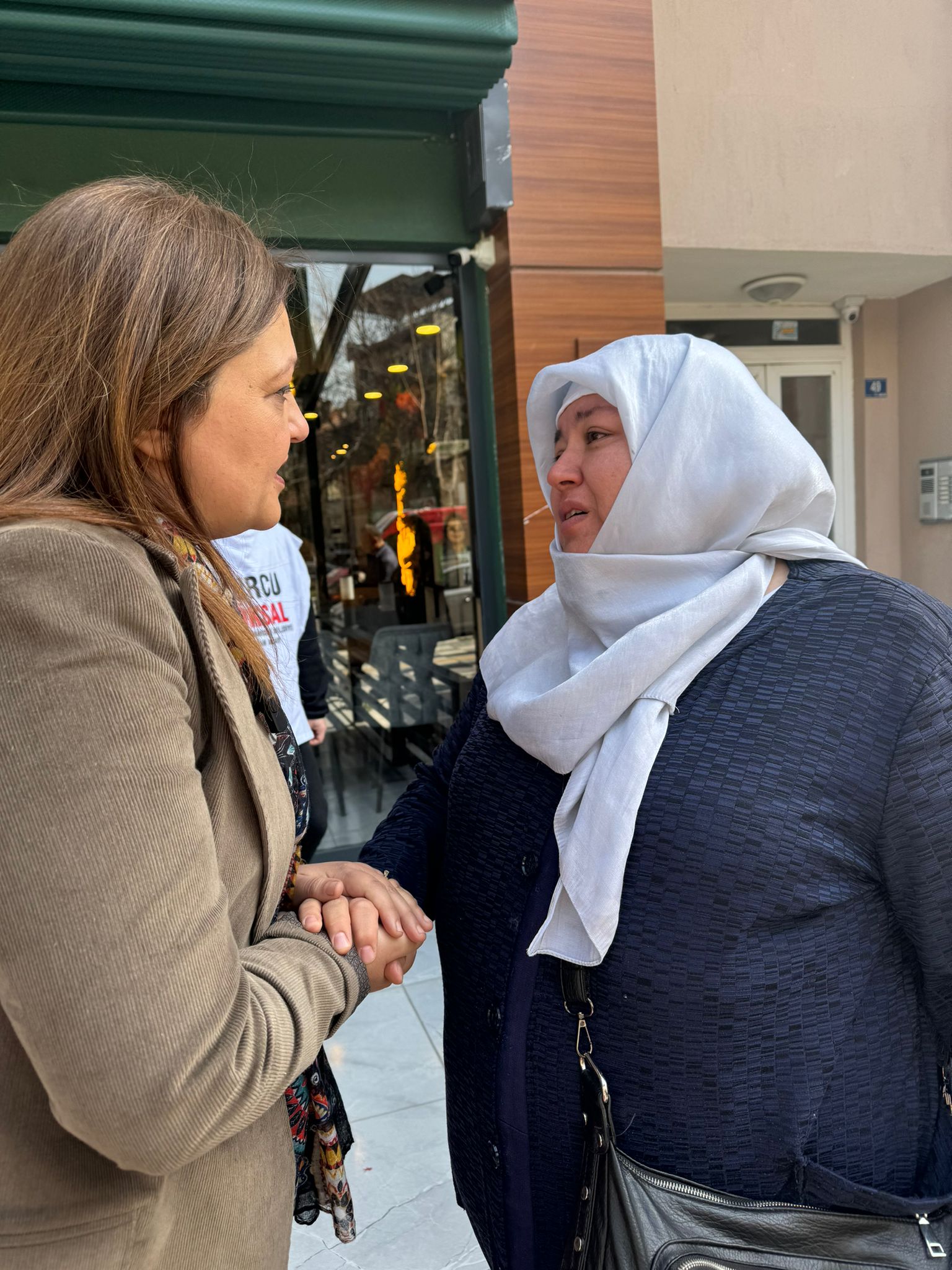 KÖKSAL: HEMŞEHRİLERİM, KRONİKLEŞEN SORUNLARI YILLARDIR ÇÖZEMEYEN BİR PARTİYE TEKRAR OY VERMEYECEKTİR