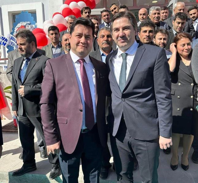 AFYON'A YENİ HİZMET BİNASI BAKAN YARDIMCISI BAĞCI'NIN KATILIMI İLE AÇILDI