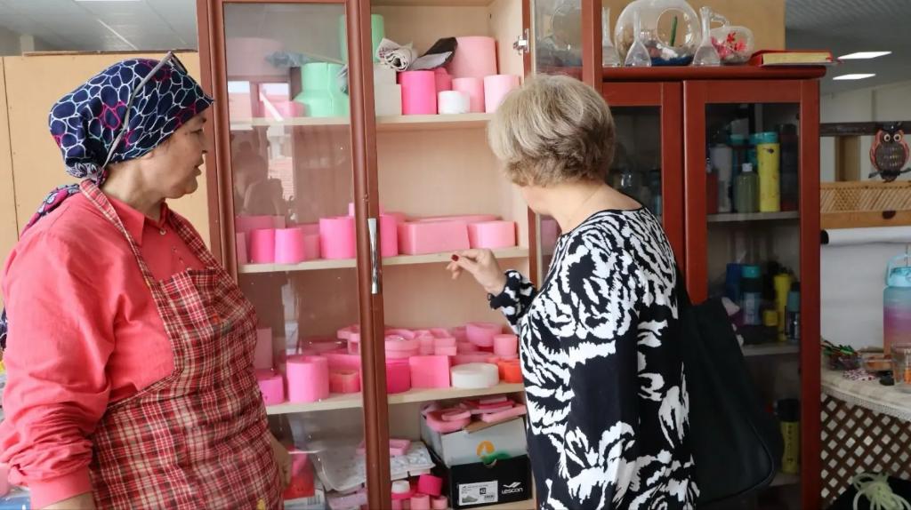 Şube Başkanı Akgül'den kadın kültür evine ziyaret