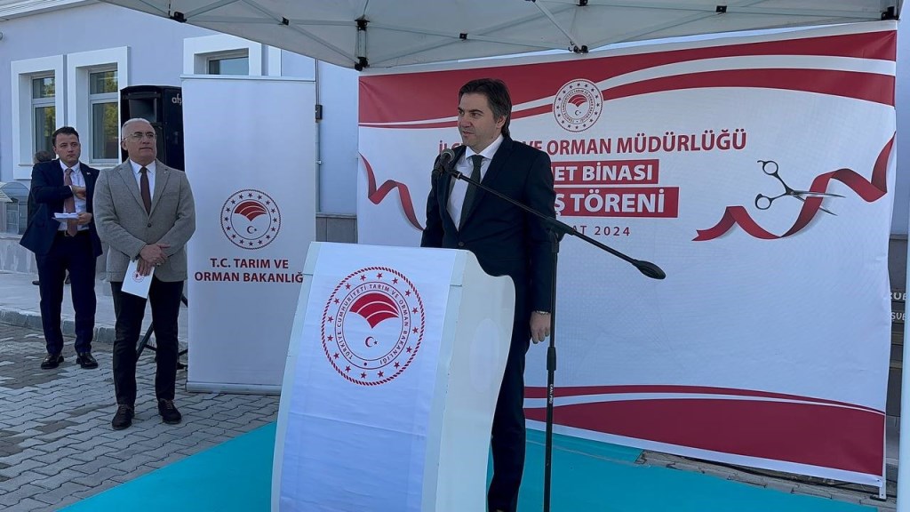 "ÜRETİCİLERİMİZİN ÜRÜNLERİ İLE TÜKETİCİLERİMİZE DE DOKUNUYORUZ"