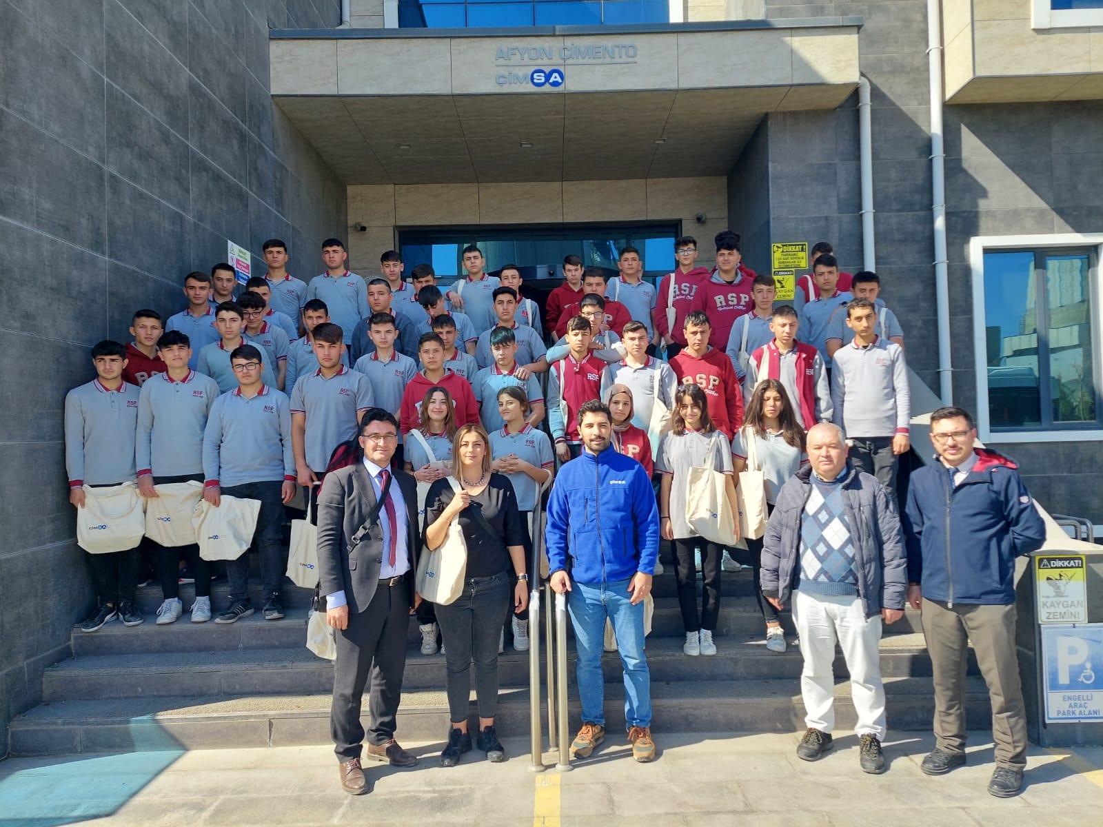 RSP Teknik Koleji  Öğrencileri ÇİMSA ile  Teknik gezilerine devam ediyor