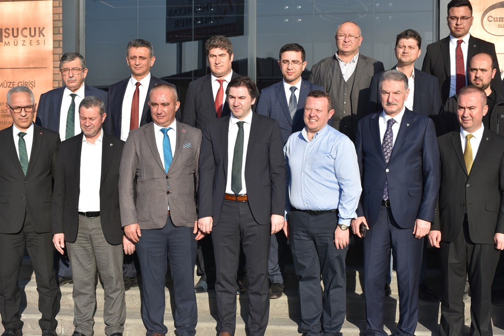 TARIM VE ORMAN BAKAN YARDIMCISI BAĞCI AFYON'DA GIDA İŞLETMELERİNDE İNCELEMEDE BULUNDU