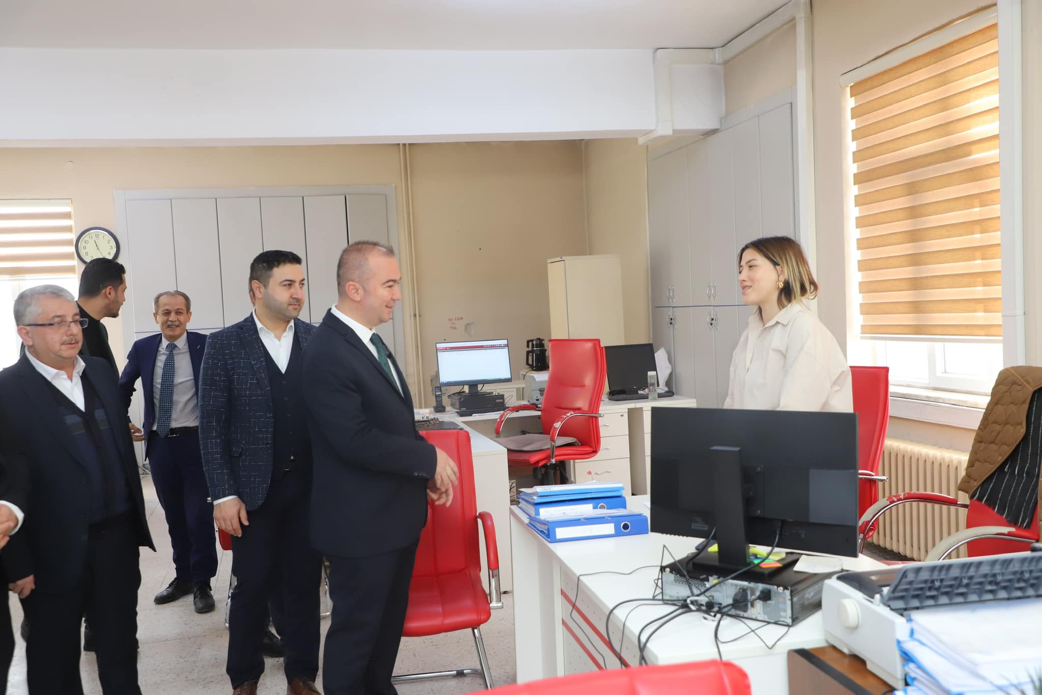 Muhasebe Haftası Kapsamında Uluçay  Vergi dairesini ziyaret etti