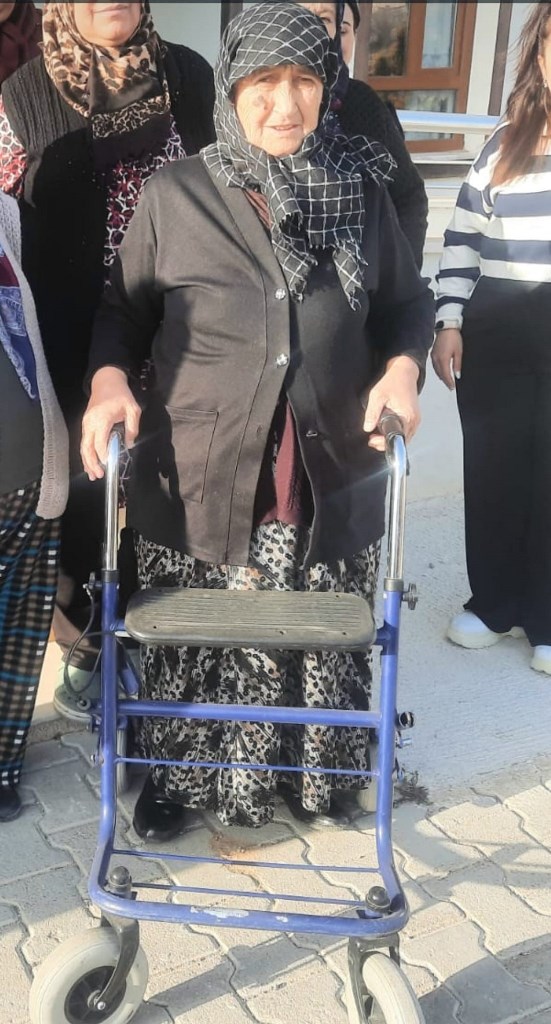 ASANSÖR HIRSIZLARININ MAĞDURU OLDU!