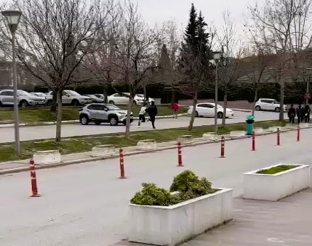 Hastane Kafeteryasında Silahlı Saldırı!  İlk Belirlemelere Göre 2'si Ağır 7 Kişi Yaralı