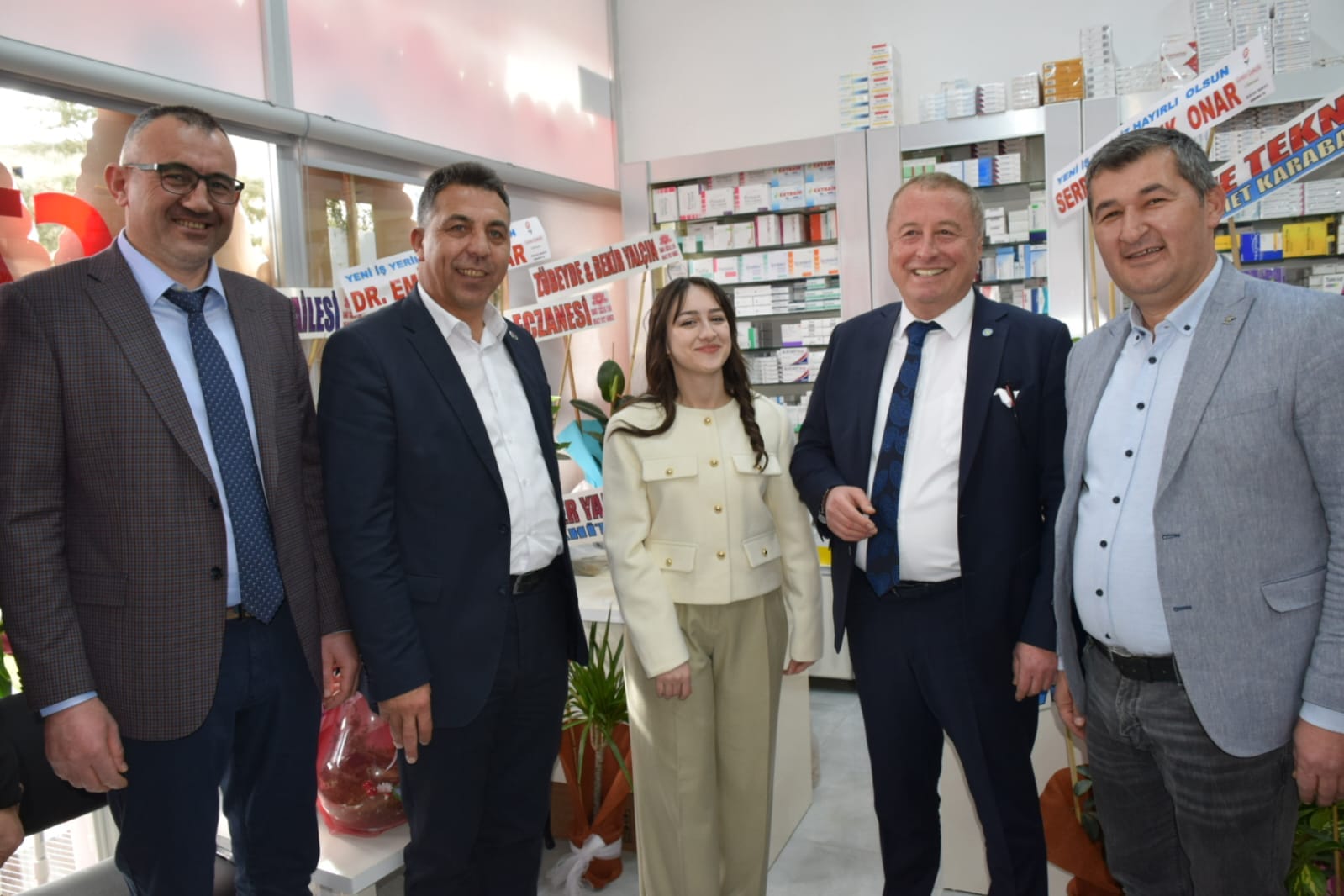 İYİ Partili Olgun Baba Ocağında Açılışa Katıldı