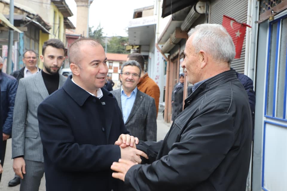 AK Parti  Belediye Başkan Adayı  Uluçay, Esnaf Ziyaretlerine Devam Ediyor