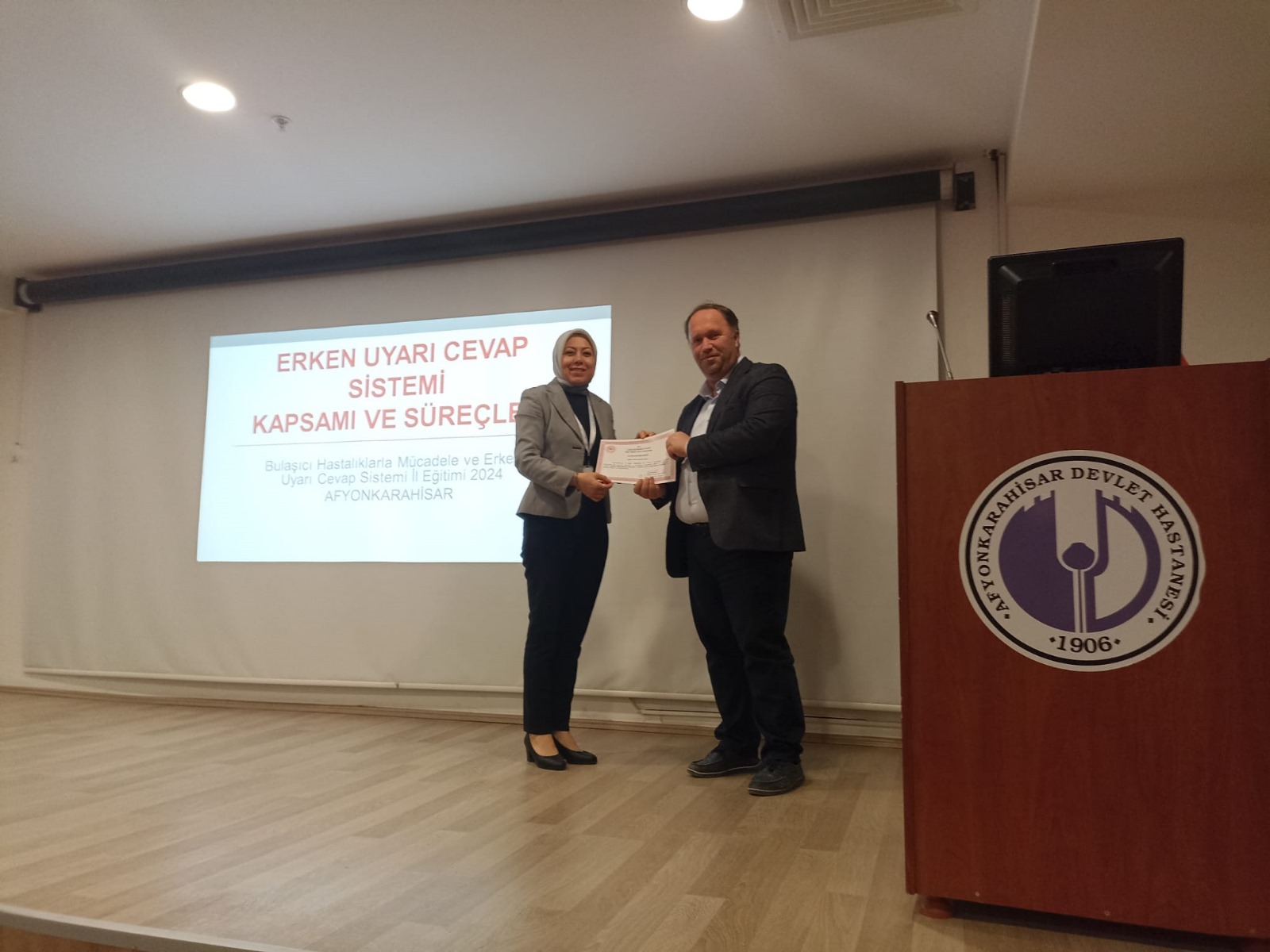 İL SAĞLIK MÜDÜRLÜĞÜNDE HİZMET İÇİ EĞİTİMLER DEVAM EDİYOR