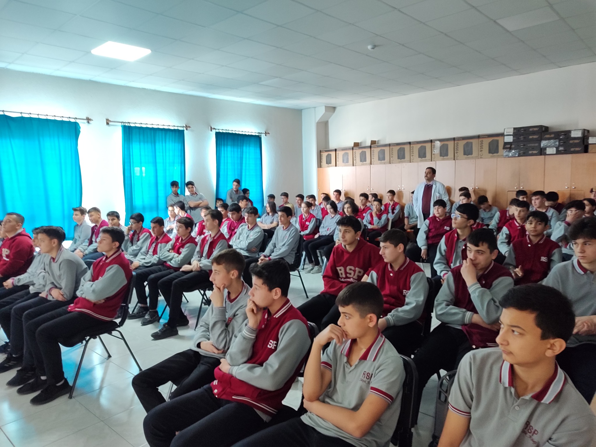 RSP Öğrencilerine Geri Dönüşüm Sunumu Düzenledi
