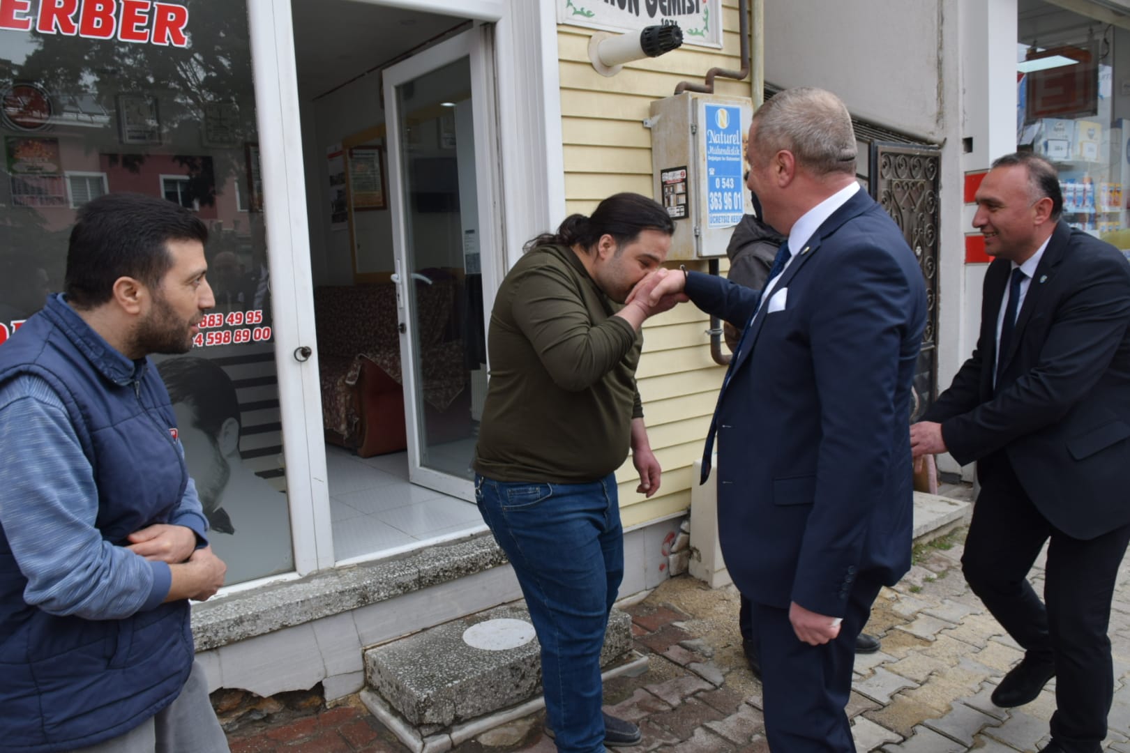 İYİ PARTİ’DEN GÖVDE GÖSTERİSİ