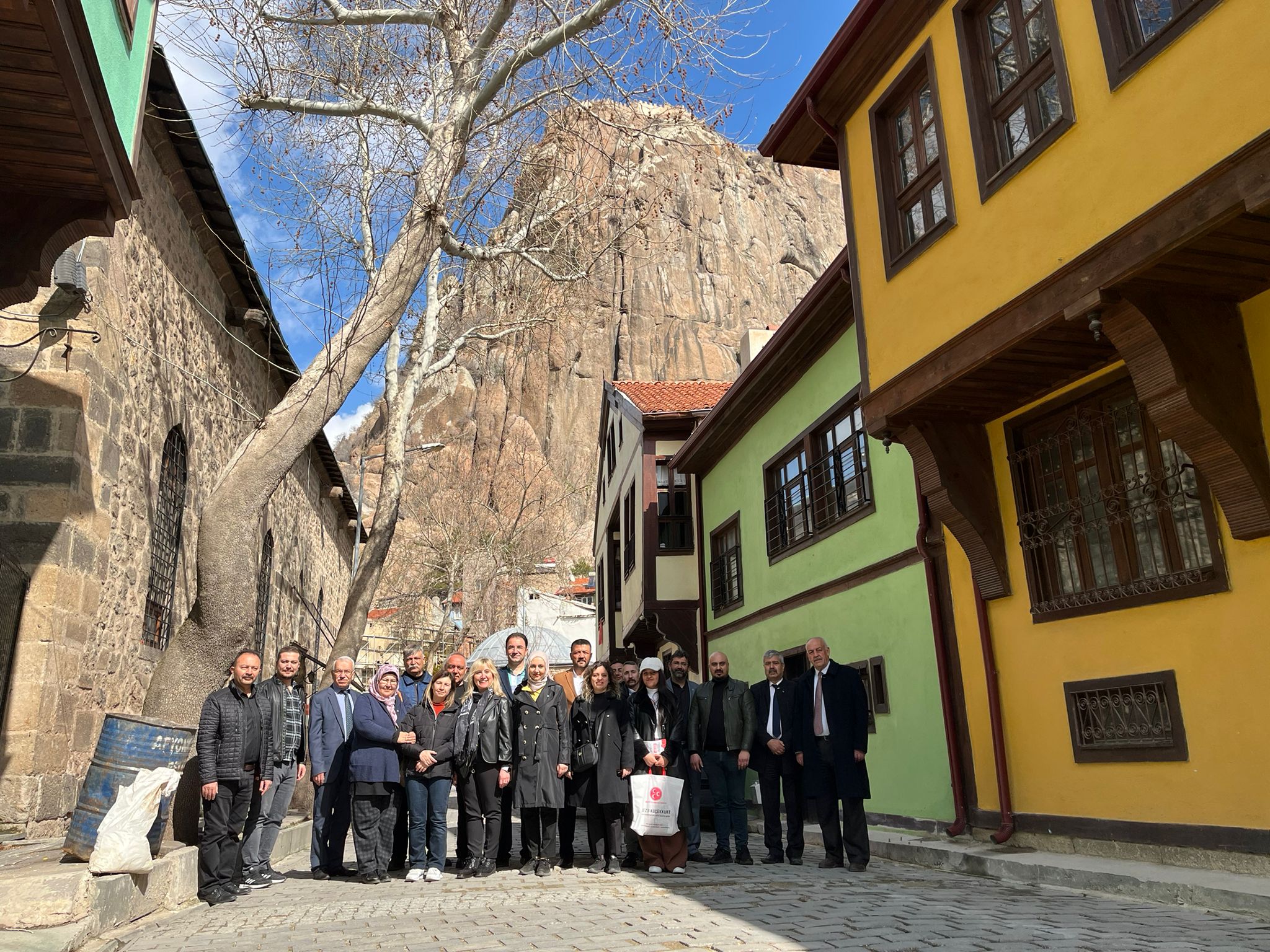 MHP'li Aday Afyon'u Karış Karış Geziyor