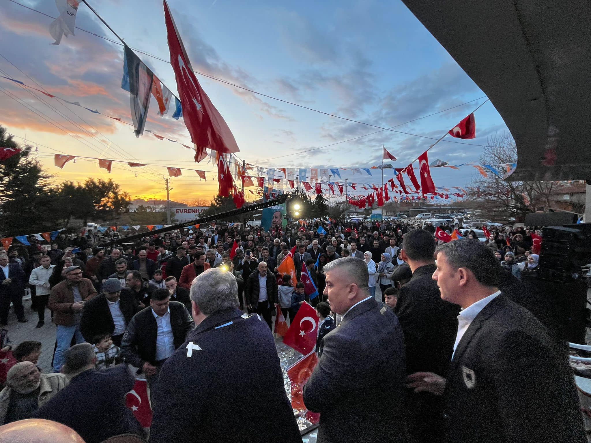 YURDUNUSEVEN  AFYONKARAHİSAR'IN HAYVANCILIK ÜSSÜNDE SKM AÇTI