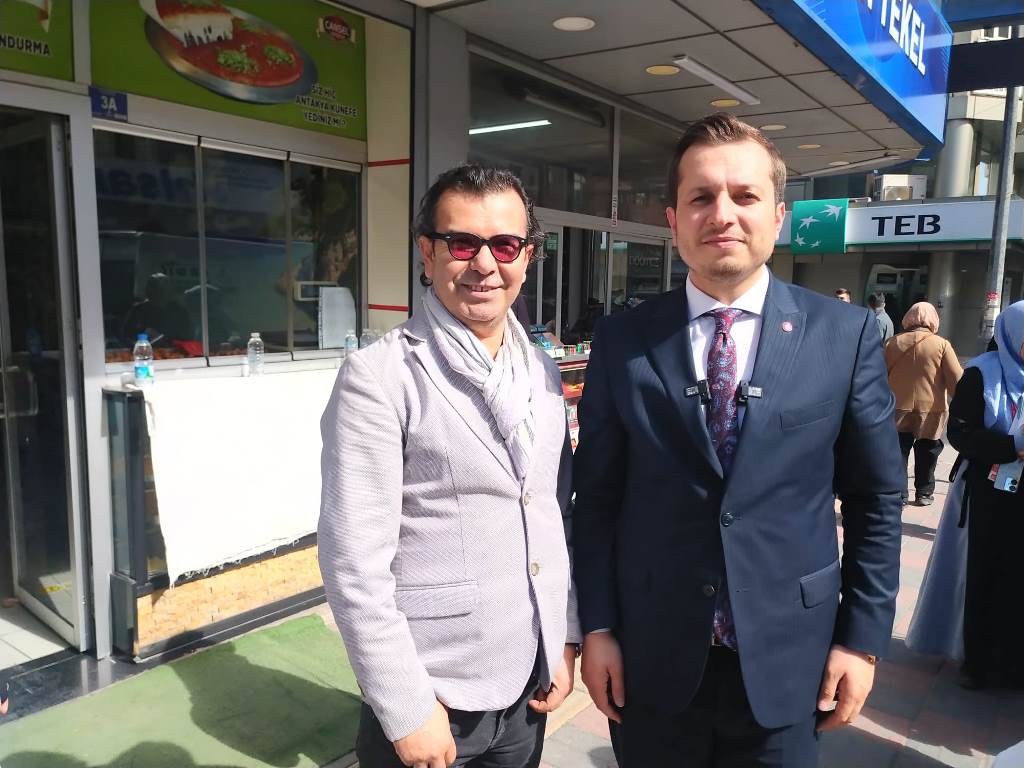 BEYTULLAH KARATAŞ İLE BİR SAAT SEÇİM TURU
