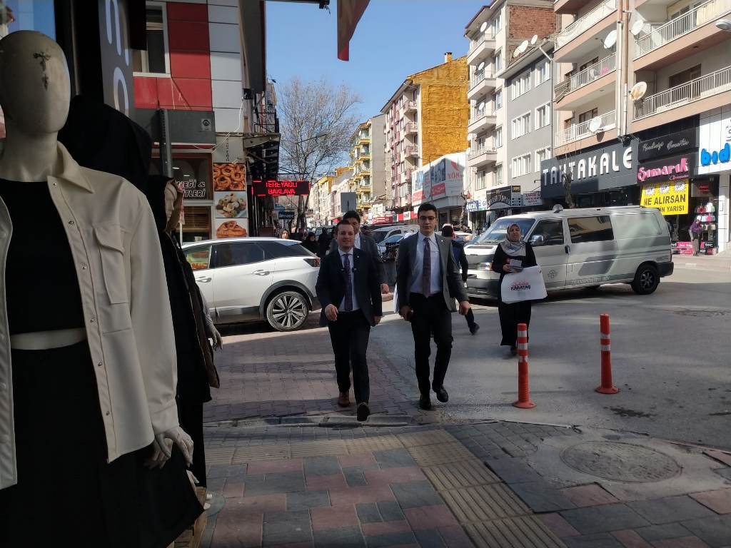 BEYTULLAH KARATAŞ İLE BİR SAAT SEÇİM TURU
