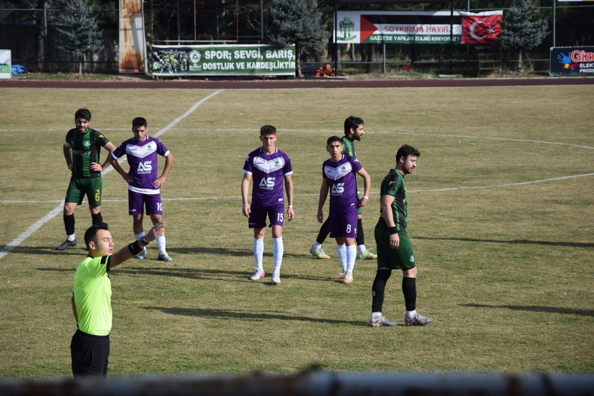 Afyon'da Süper Amatör Lig’de Gergin Maç