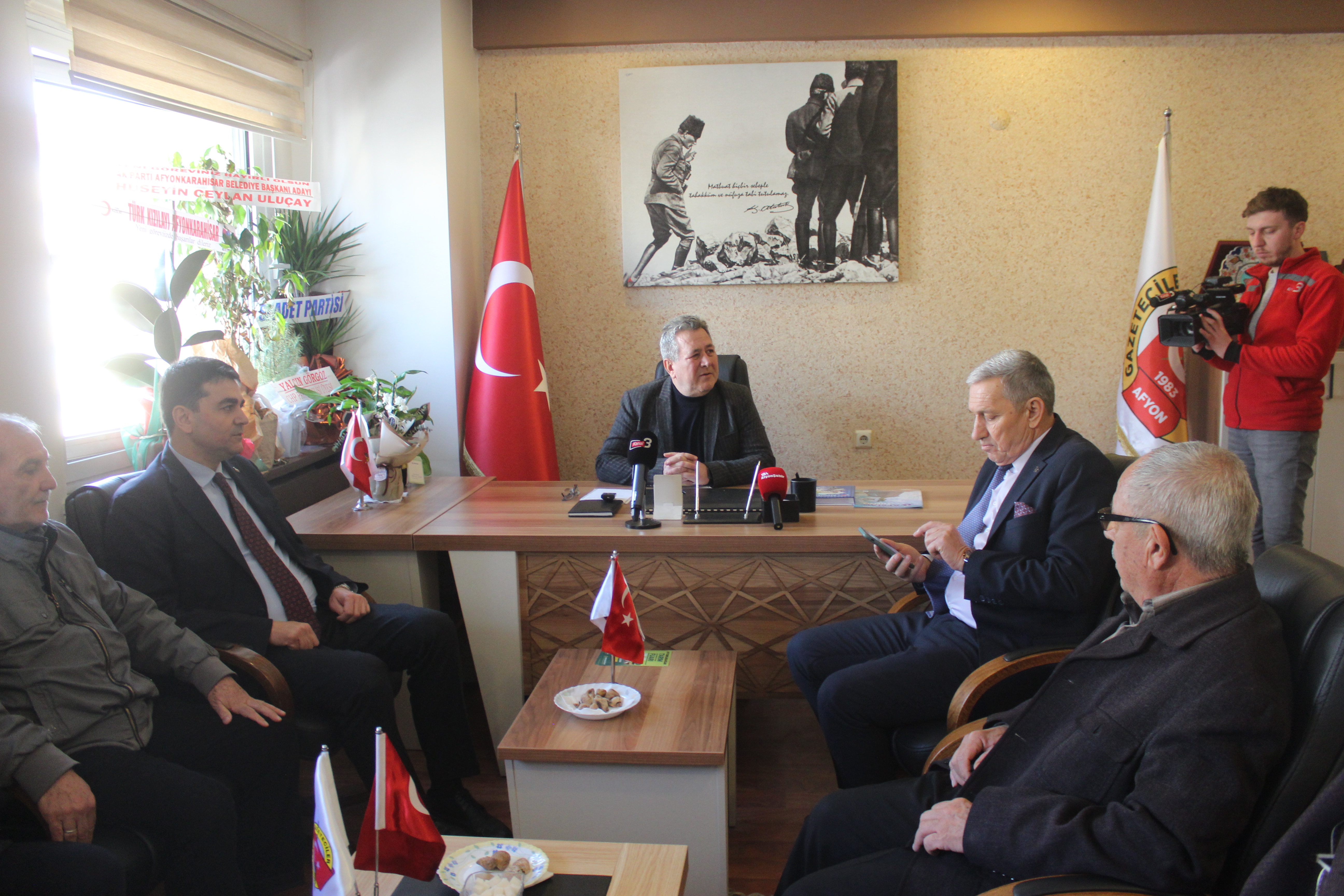 DP LİDERİ UYSAL, AFYON'DA   "ASLOLAN HAKİKATİ KONUŞMAK"