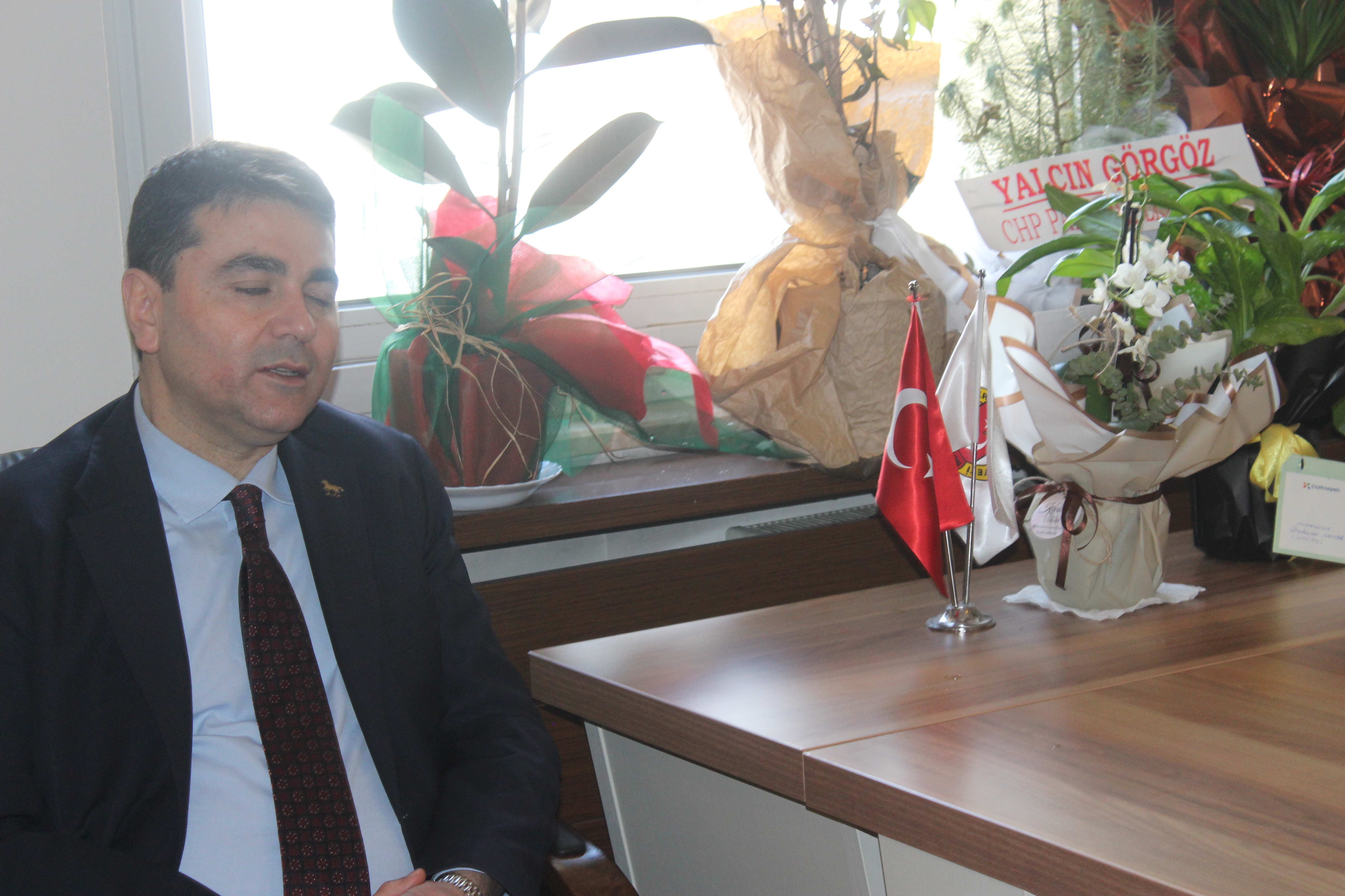 DP LİDERİ UYSAL, AFYON'DA   "ASLOLAN HAKİKATİ KONUŞMAK"