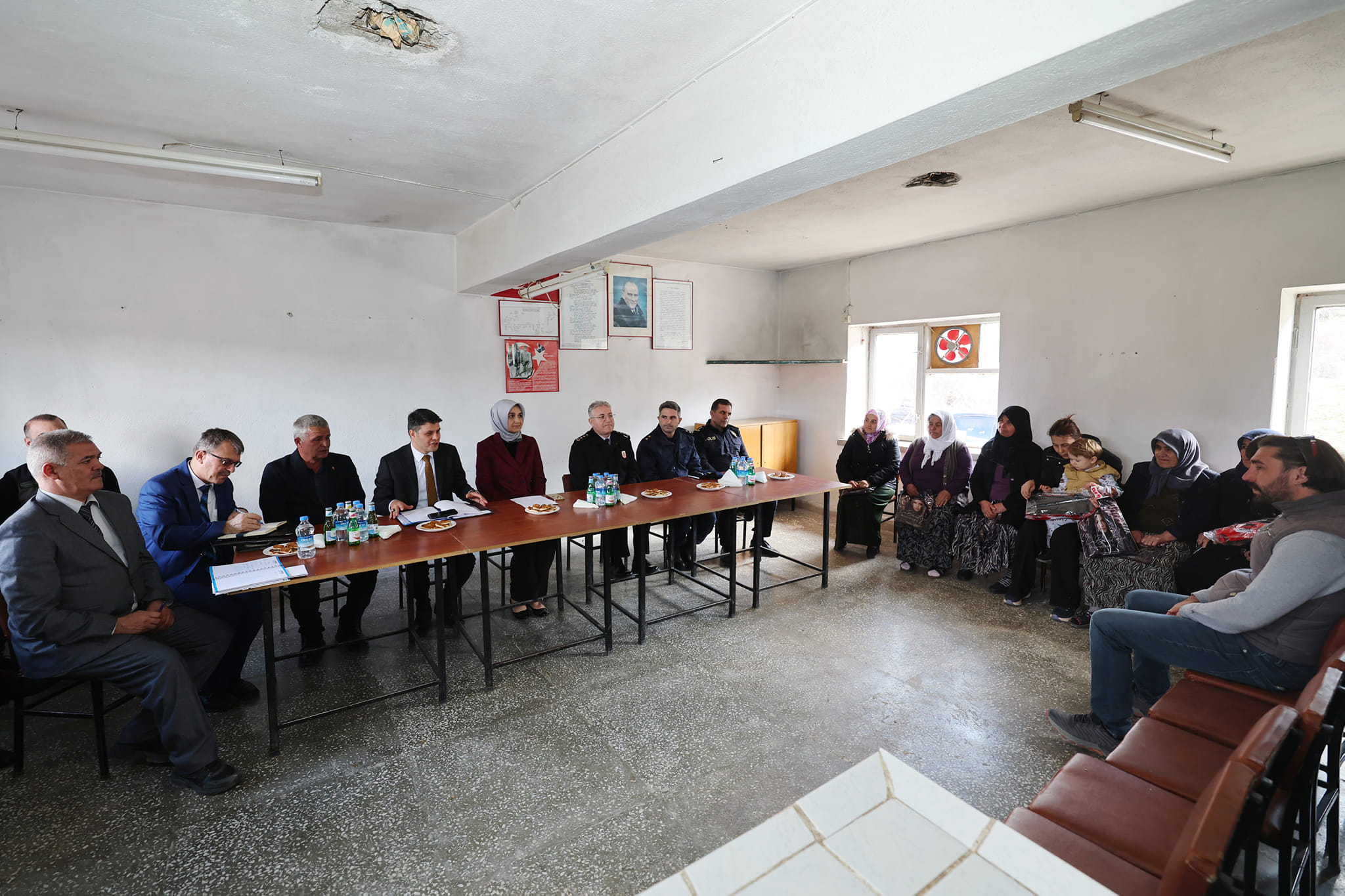 VALİ YİĞİTBAŞI ŞEYHAHŞİ KÖYÜNÜ ZİYARET ETTİ