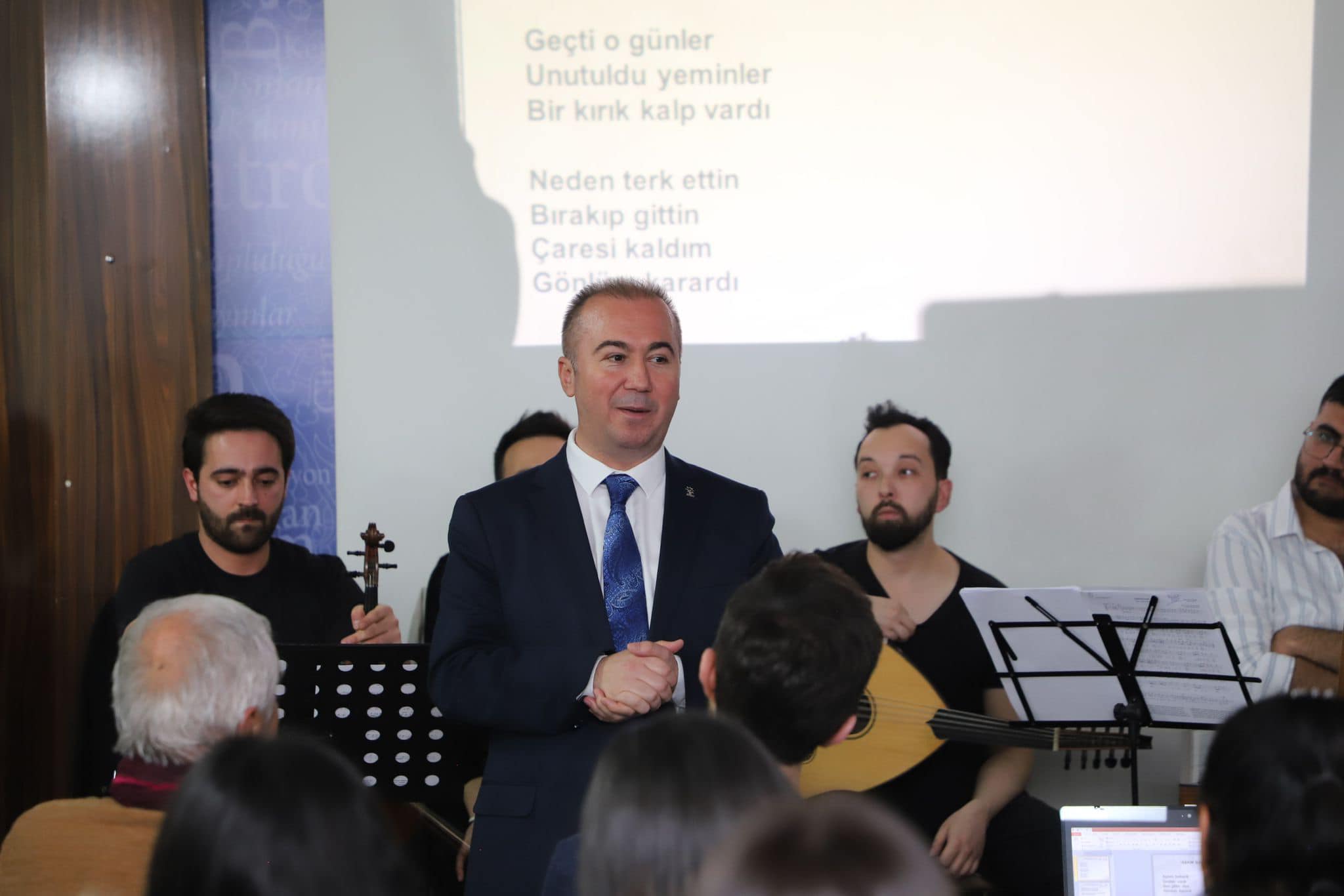 ULUÇAY’DAN AFYON’UN KÜLTÜR MERKEZİNE ZİYARET
