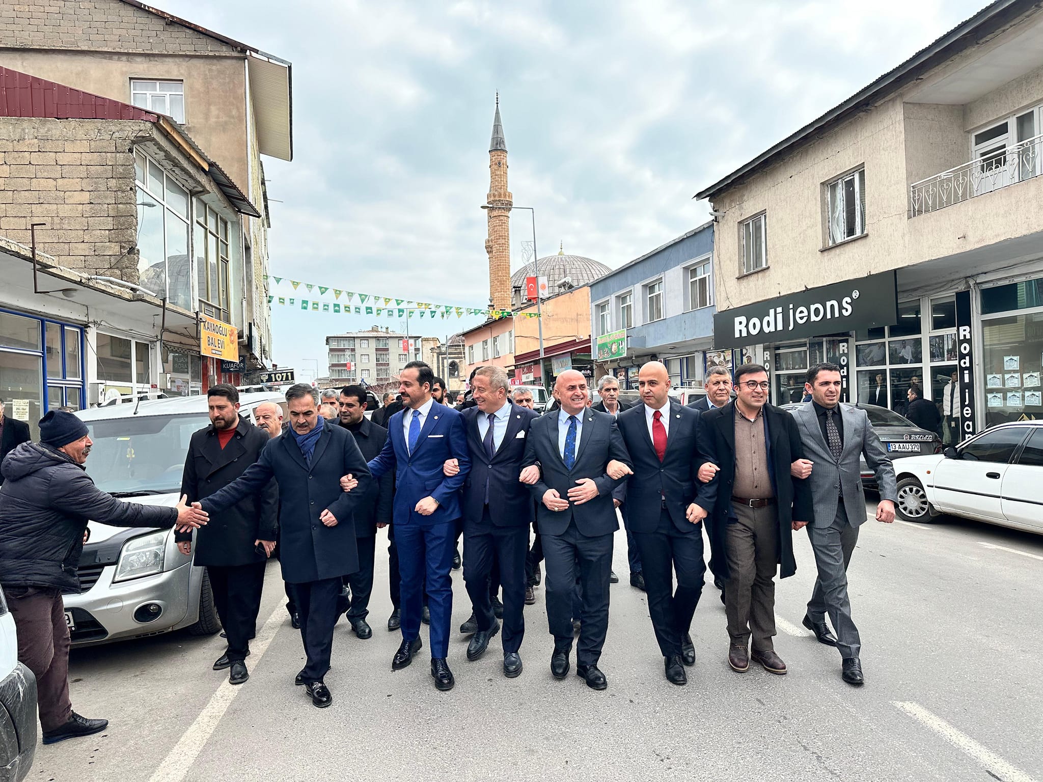 İYİ PARTİ HEYETİNDEN TÜRKLÜĞÜN BAŞKENTİNE ZİYARET