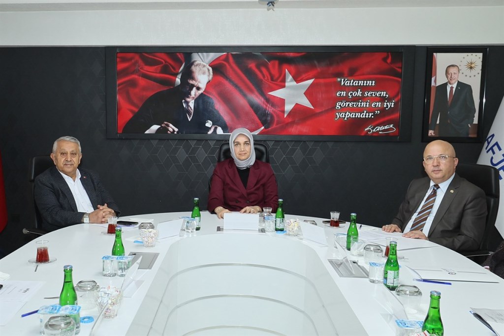 AFJET YÖNETİM KURULU TOPLANTISI, VALİ YİĞİTBAŞI BAŞKANLIĞINDA YAPILDI