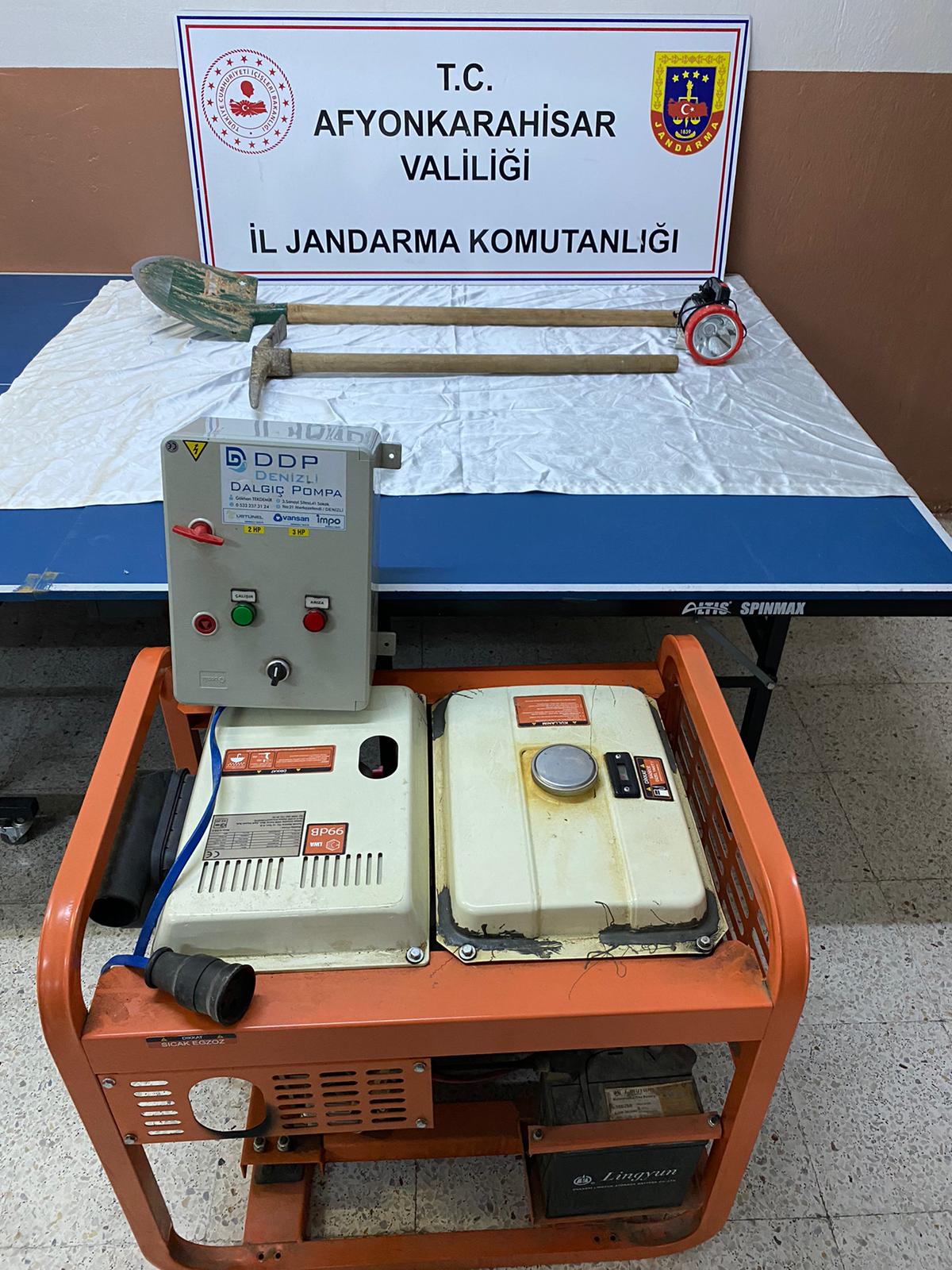 Jandarmadan Define Avcılarına Operasyon