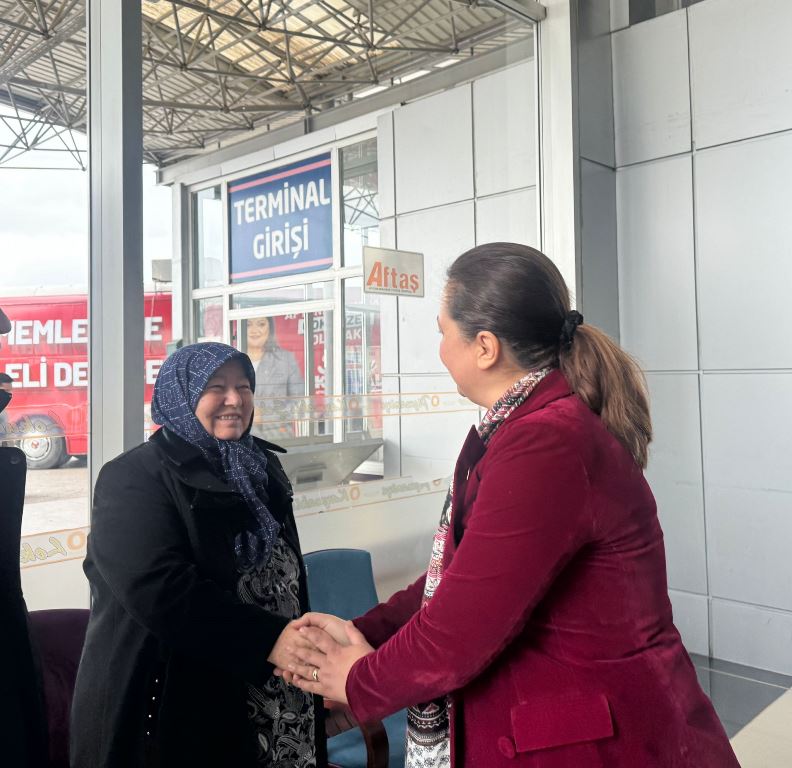 "ÇAKMA MİLLİYETÇİLER BİZİM İÇİMİZDEKİ VATAN SEVGİSİNİ ANLAYAMAZLAR"