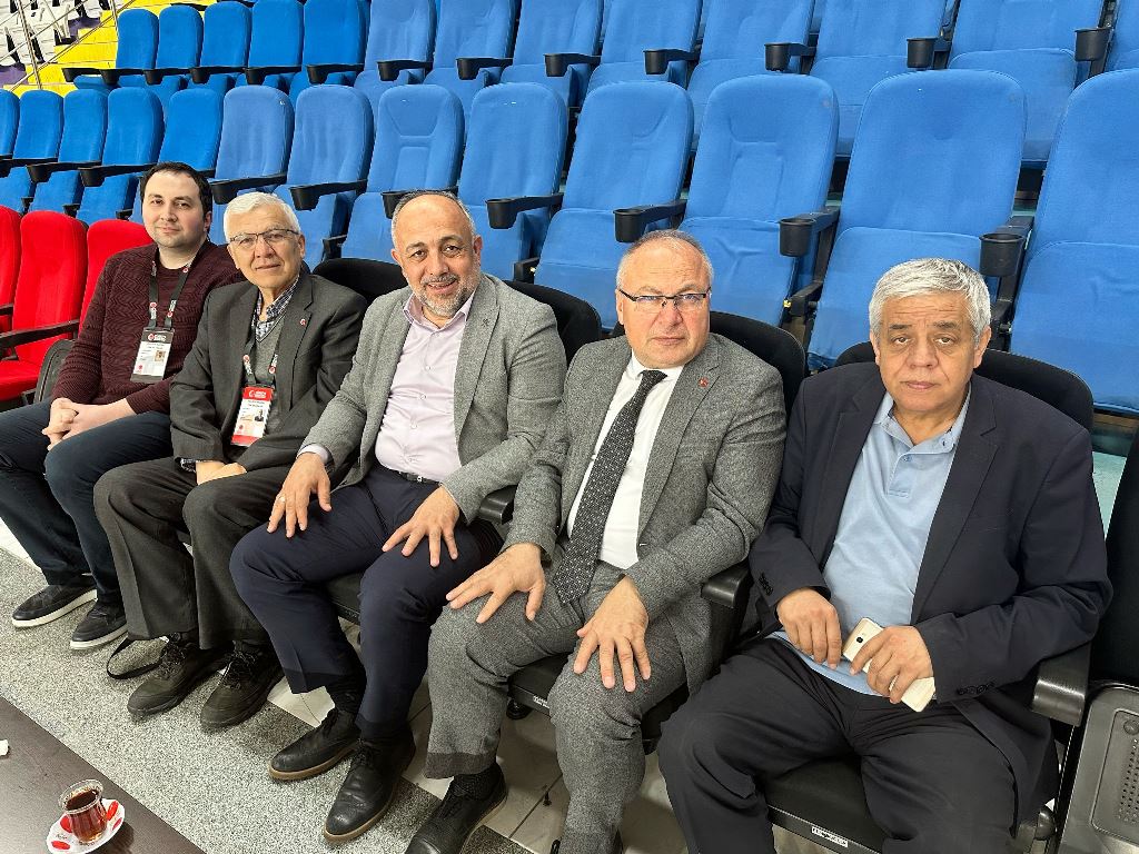 U-18 BASKETBOL BÖLGE ŞAMPİYONASI BAŞLADI