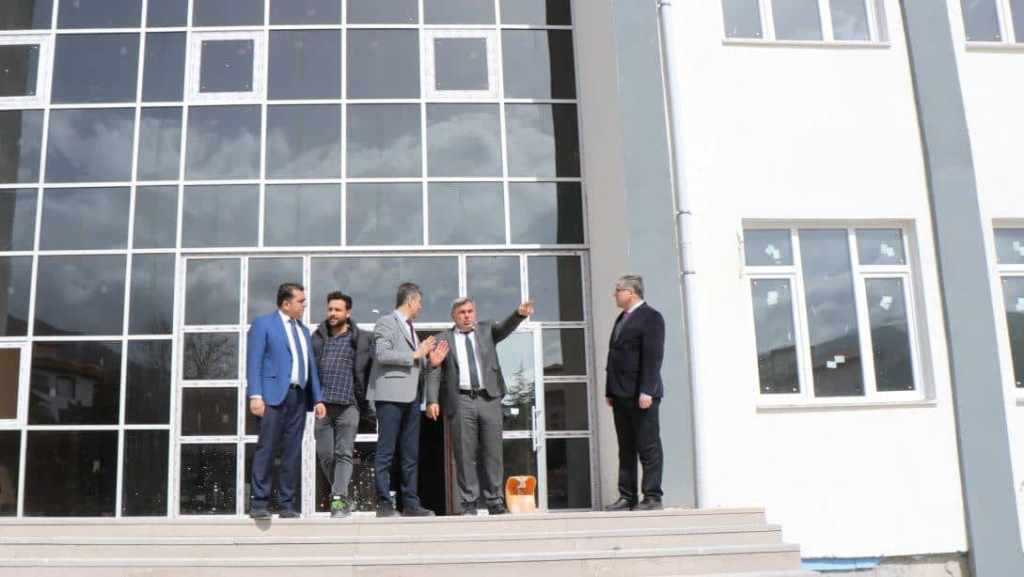 SÜNNETCİ ÇAY İLÇESİNİ ZİYARET ETTİ