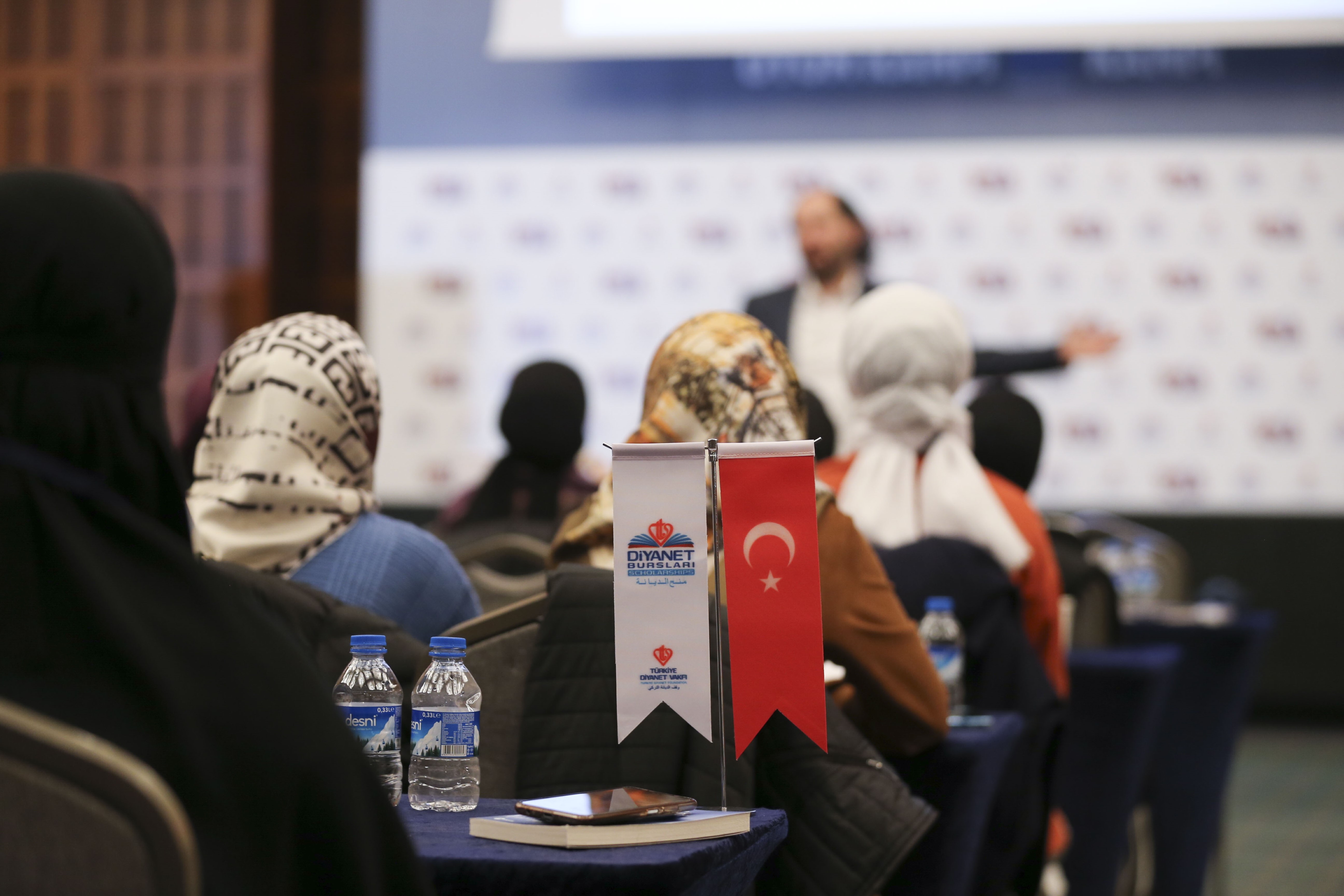 “DİYANET BURSLARI”NA 107 ÜLKEDEN 10 BİN AŞKIN ÖĞRENCİ BAŞVURUDA BULUNDU