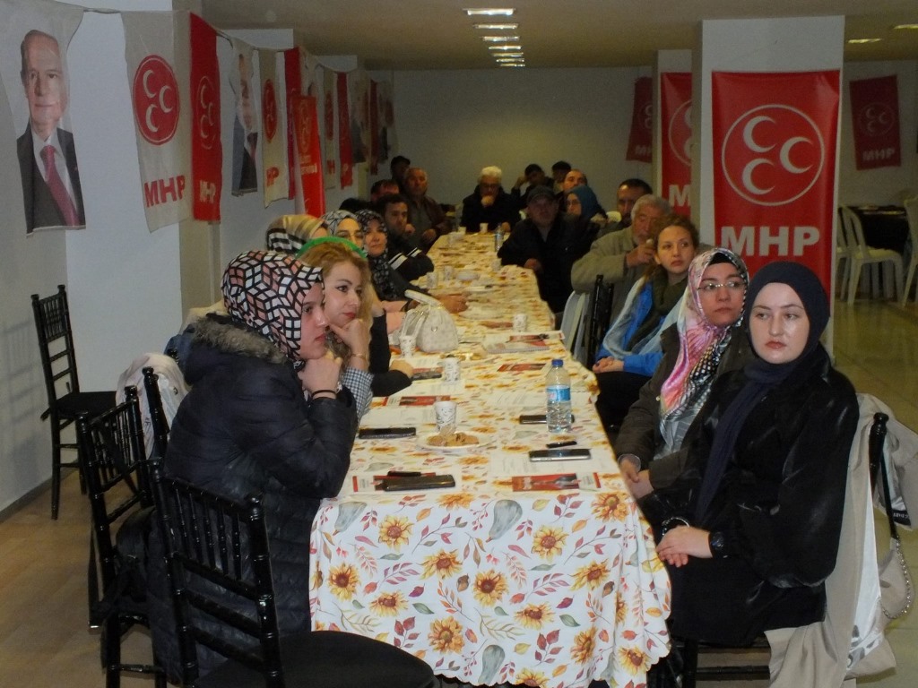 MHP, SANDIK GÖREVLİLERİNE EĞİTİM VERDİ