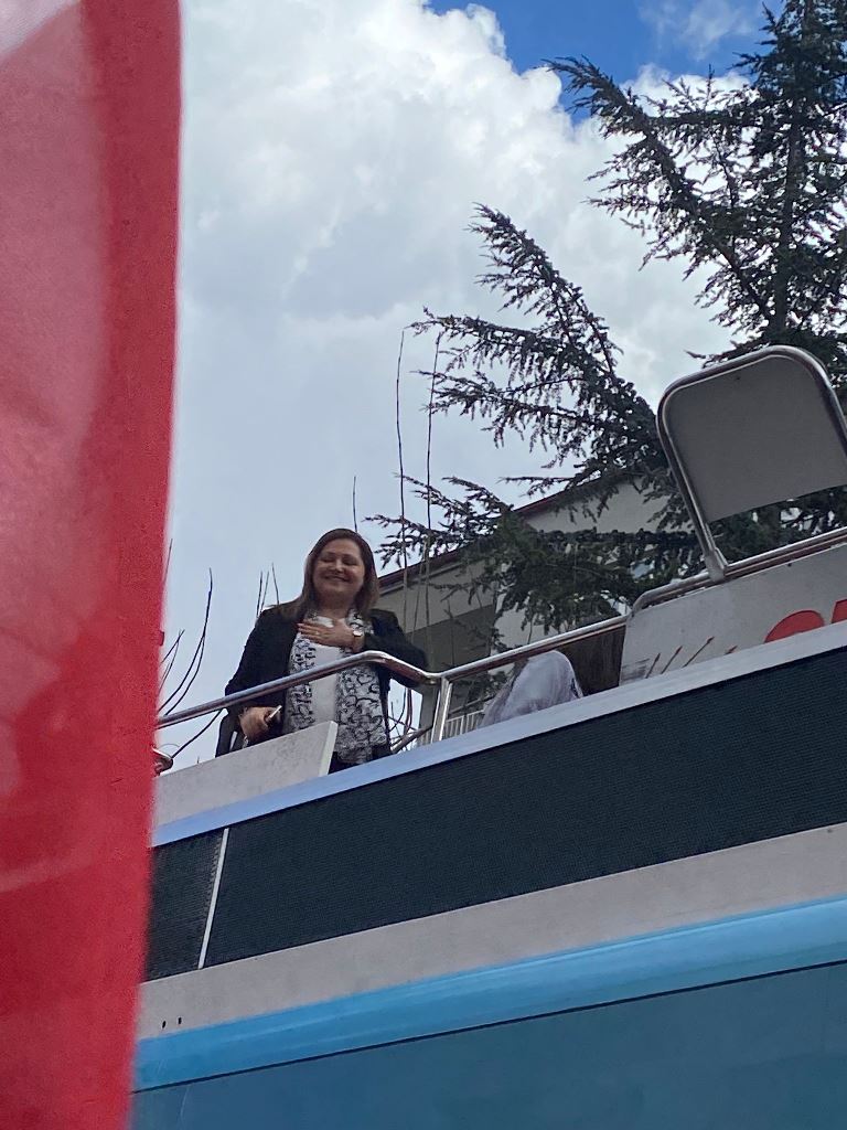 "YILLARDIR BU ŞEHRE YAPTIĞIM HİZMETLER ORTADA"