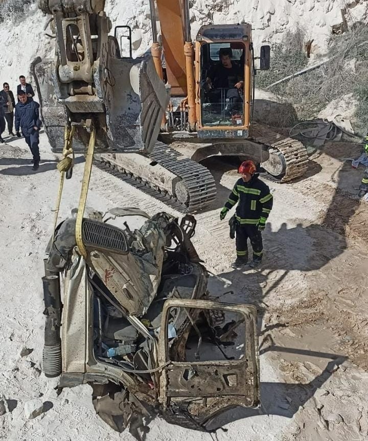 Direksiyon Hakimiyetini Kaybetmesi Sonucu Uçuruma Yuvarlandı