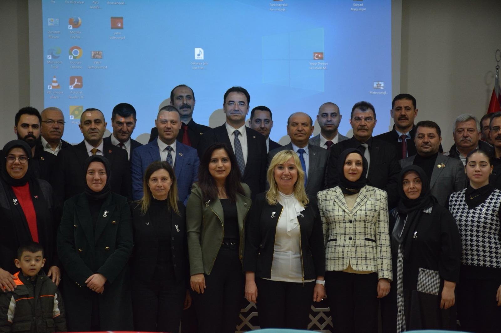 DEĞİŞİM MANTIKLI OLMAZSA AFYON’UN KAYIP YILLARINA YENİSİ EKLENİR