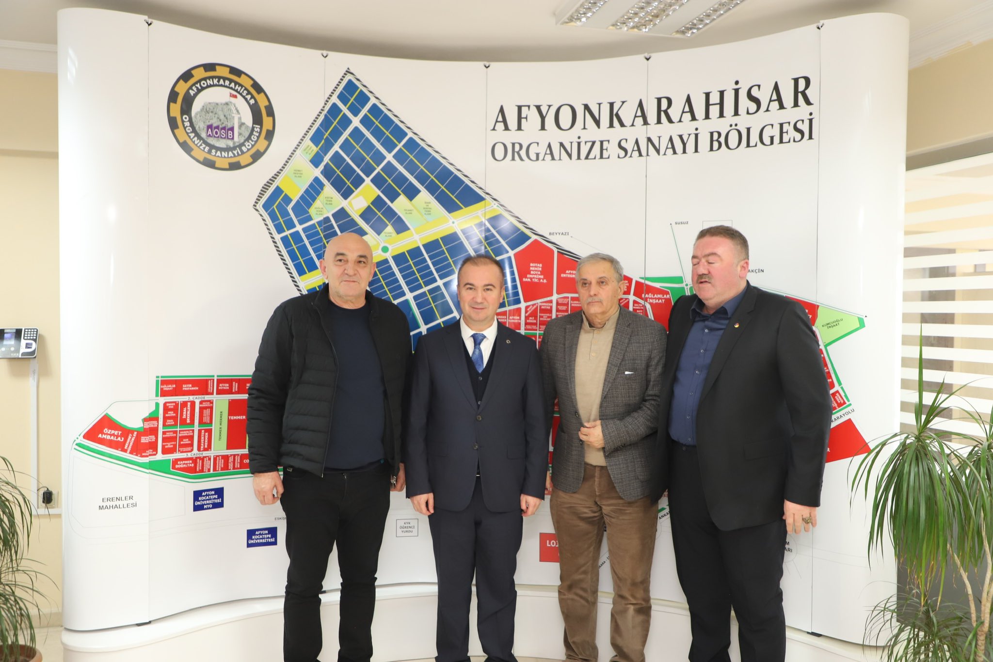 AK Partili Uluçay Yeşilay'la Bir Araya Geldi
