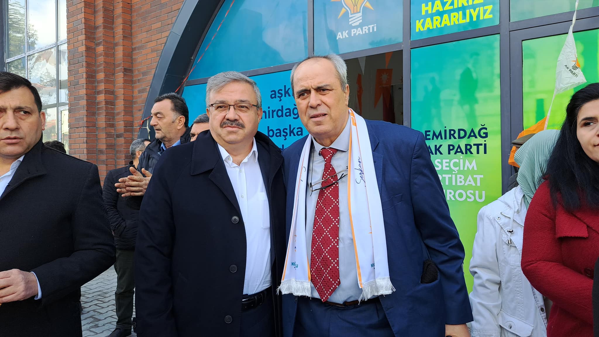 YURDUNUSEVEN EMİRDAĞLILARLA BULUŞTU