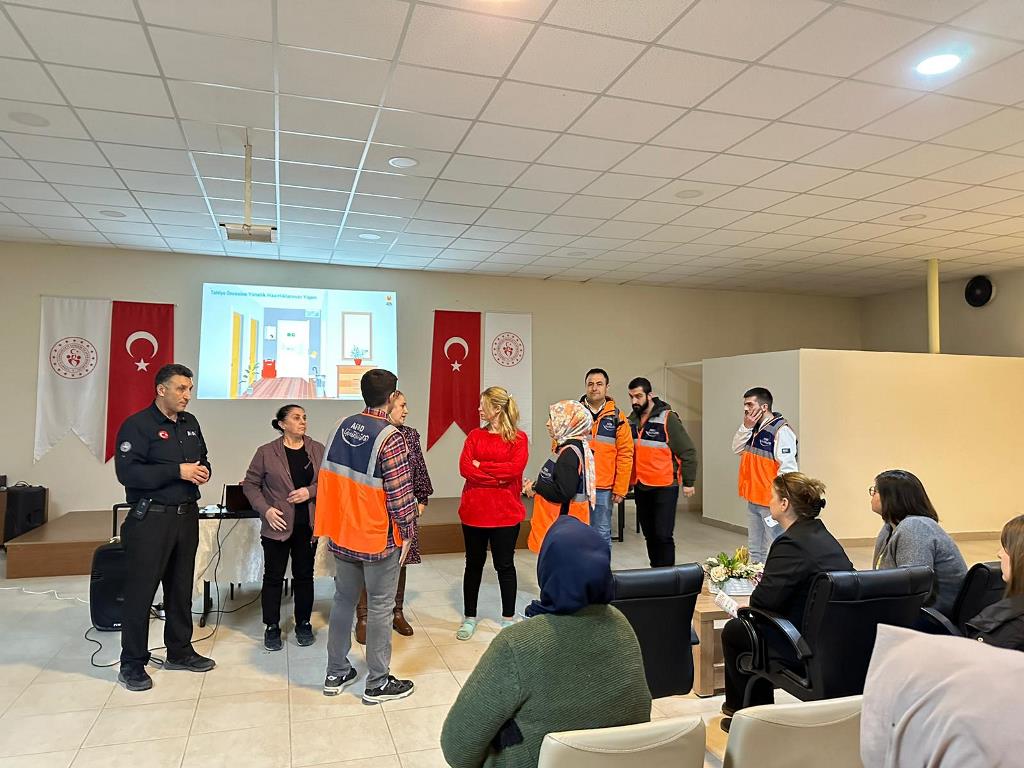 BACIM SULTAN YURDUNDA AFET BİLİNCİ ARTTI