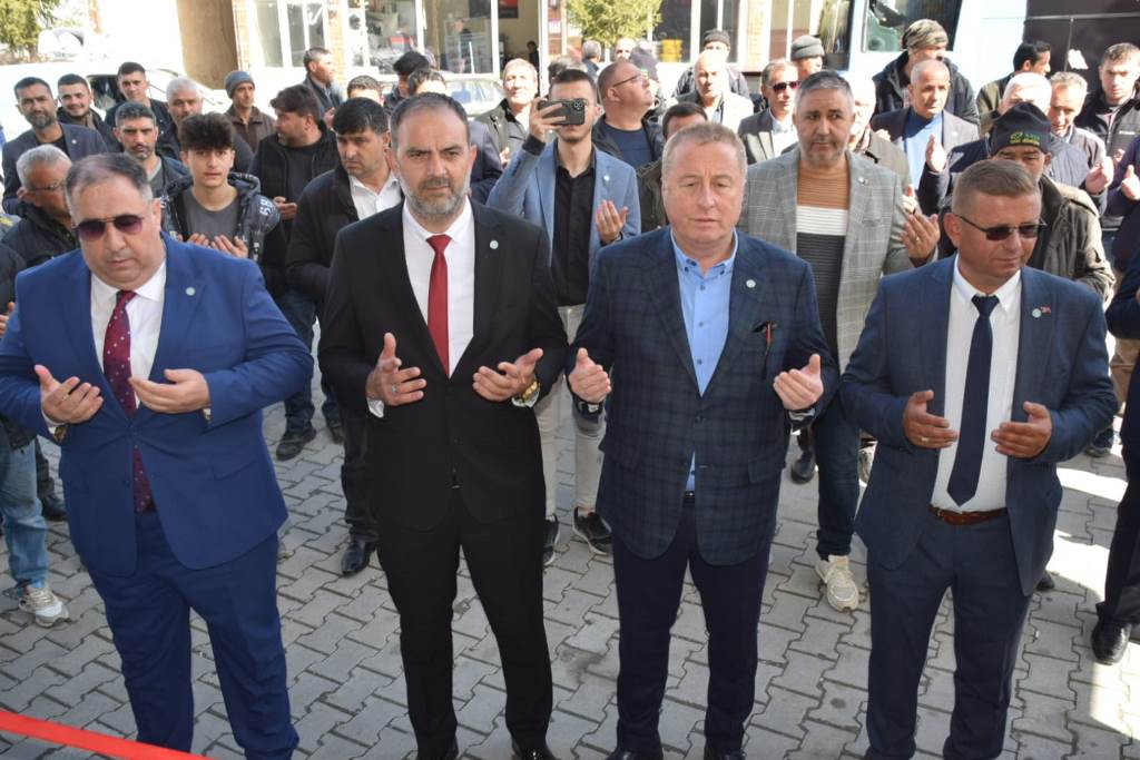 "HOCALAR HALKINA GÜVENİYORUM"