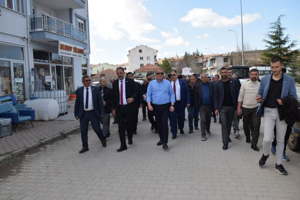 "HOCALAR HALKINA GÜVENİYORUM"