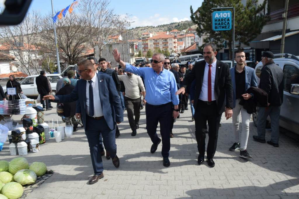 "HOCALAR HALKINA GÜVENİYORUM"