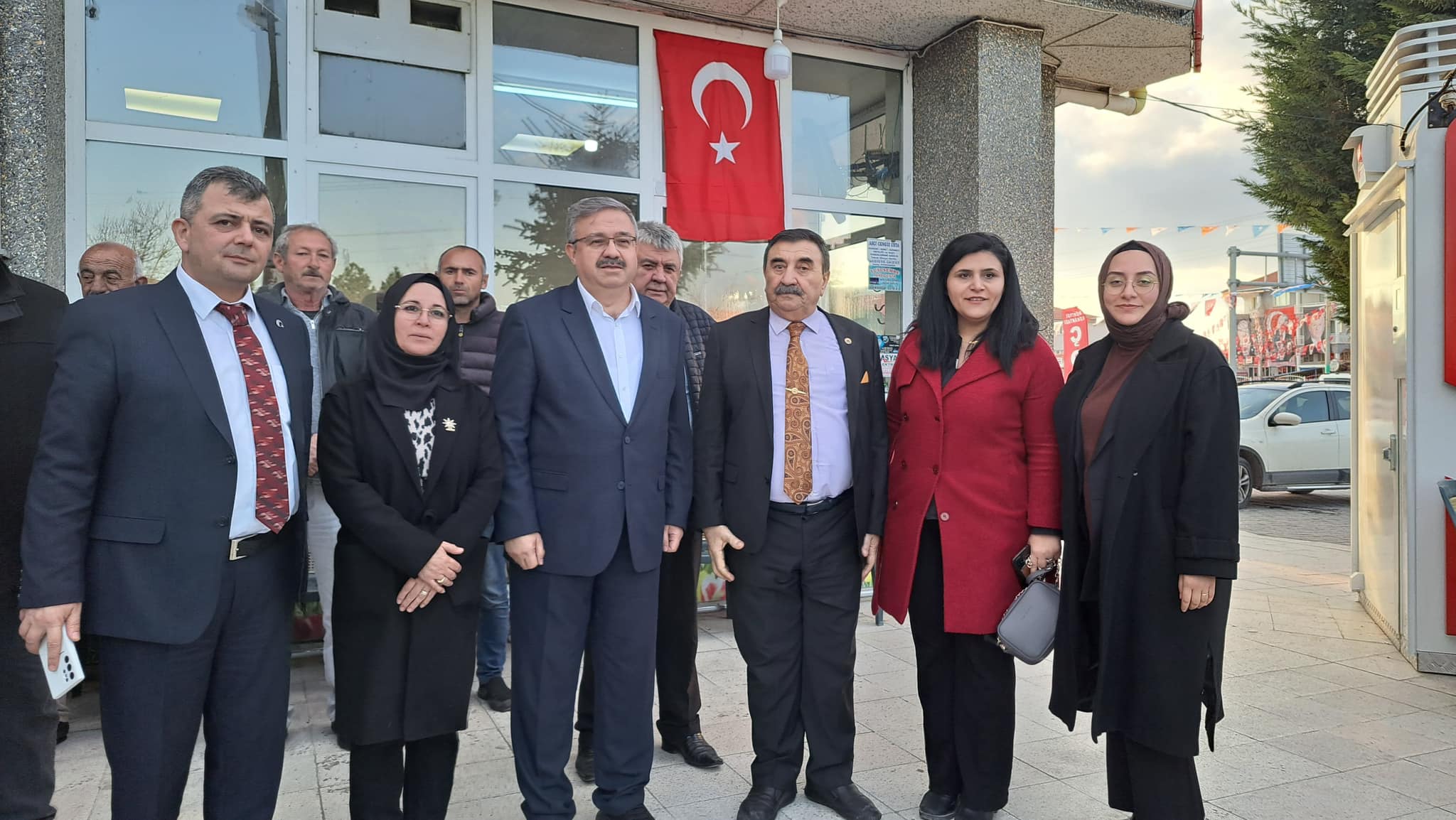 "GÖMÜ'DE SEÇİM  KOORDİNASYON MERKEZİNİ AÇTI"