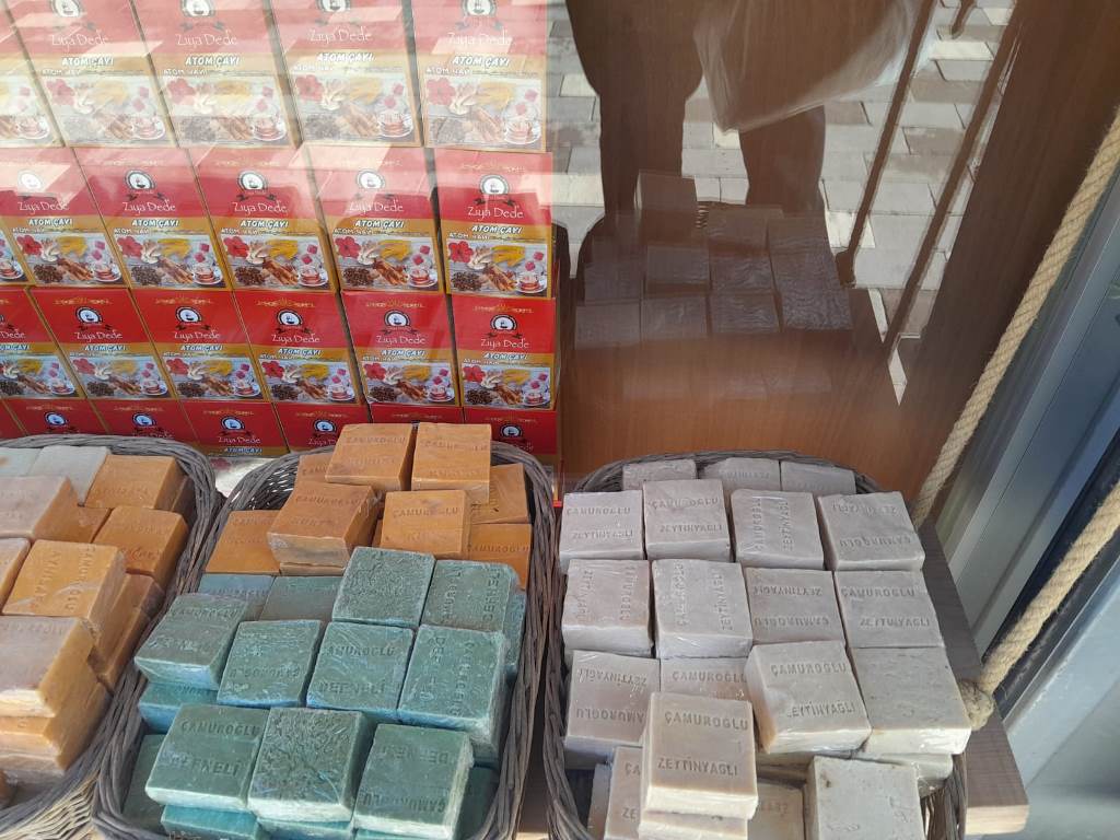 FARKLI AROMALARI NEDENİYLE TURİSTLER TARAFINDAN TERCİH EDİLİYOR