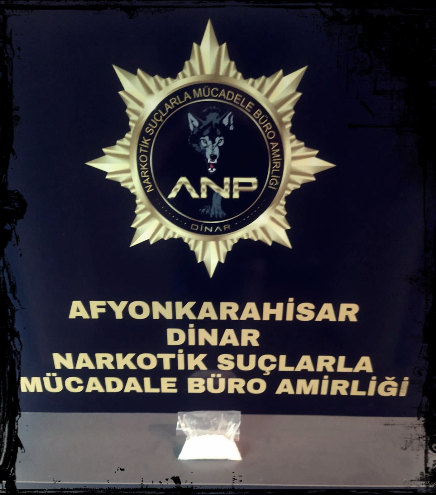 Dinar Polisi Kıskıvrak Yakaladı