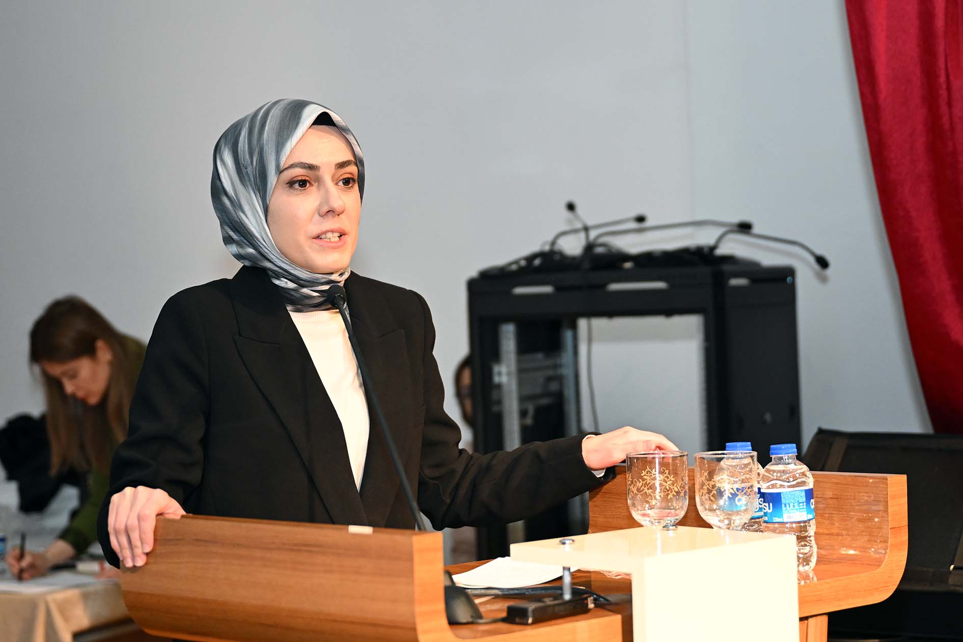  “Uluslararası Normlar ve Yerel Stratejiler Bağlamında Kadın Hakları”
