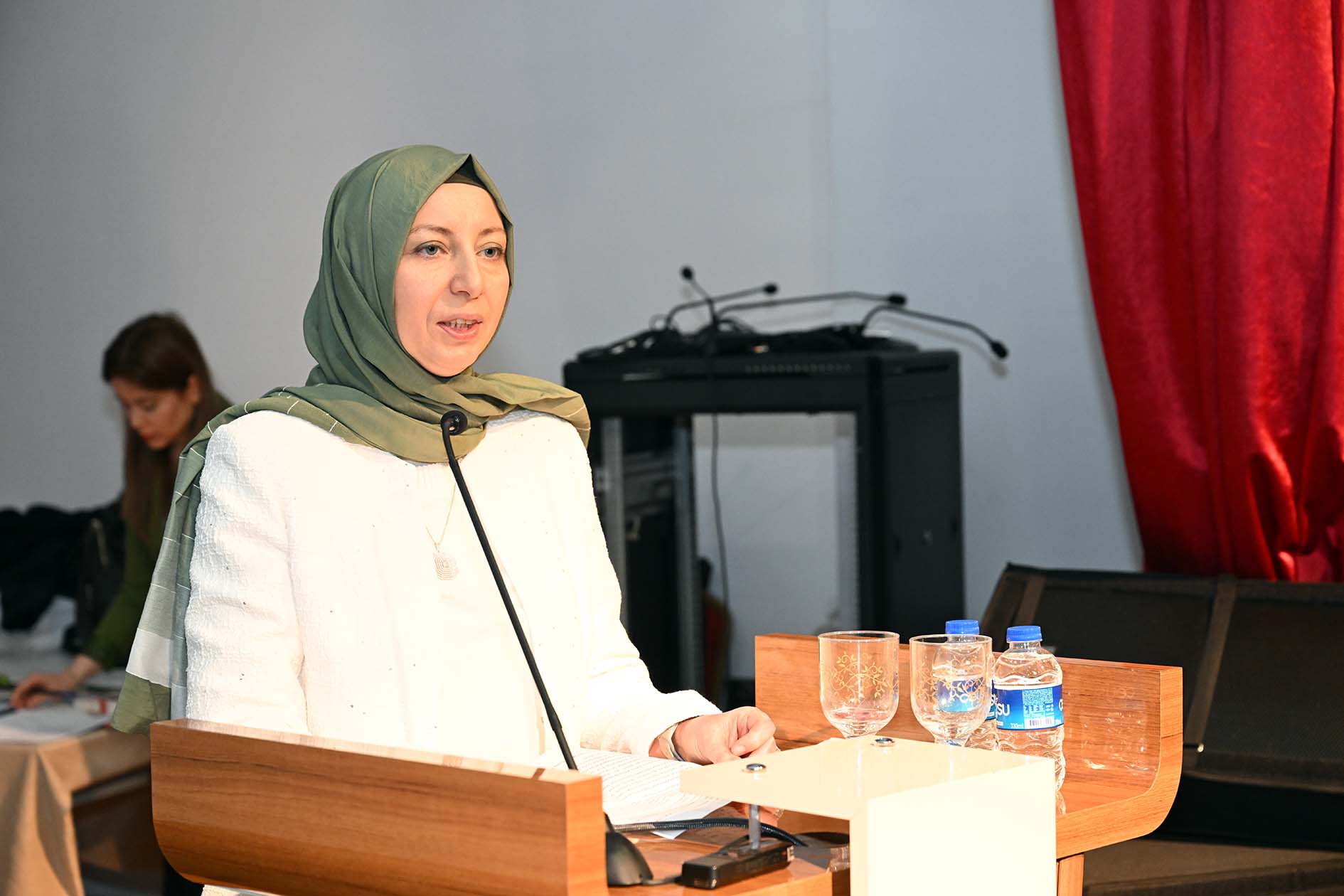  “Uluslararası Normlar ve Yerel Stratejiler Bağlamında Kadın Hakları”
