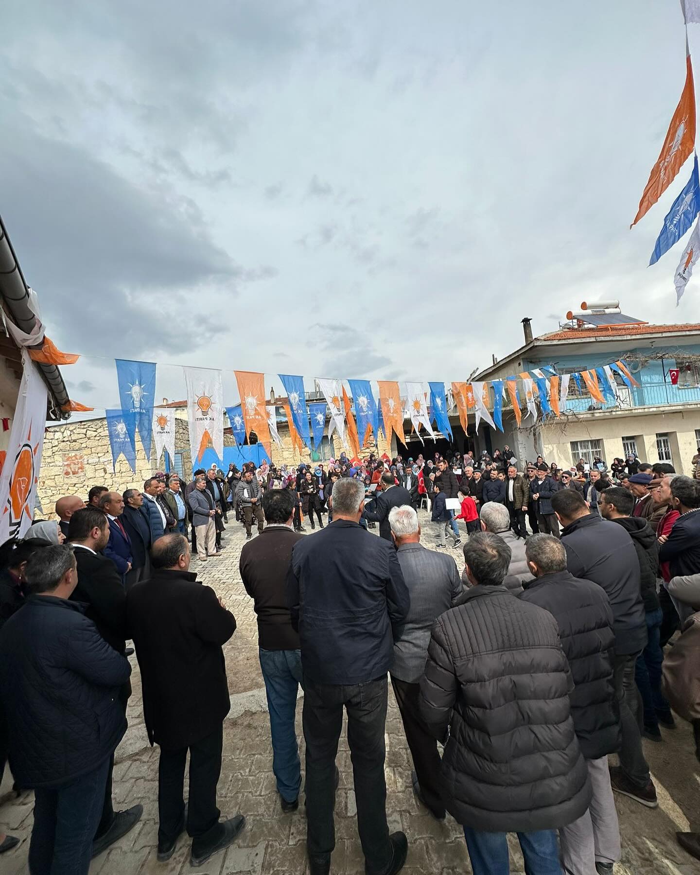 ARSLAN, SEÇİM KOORDİNASYON MERKEZİ AÇILIŞINA KATILDI