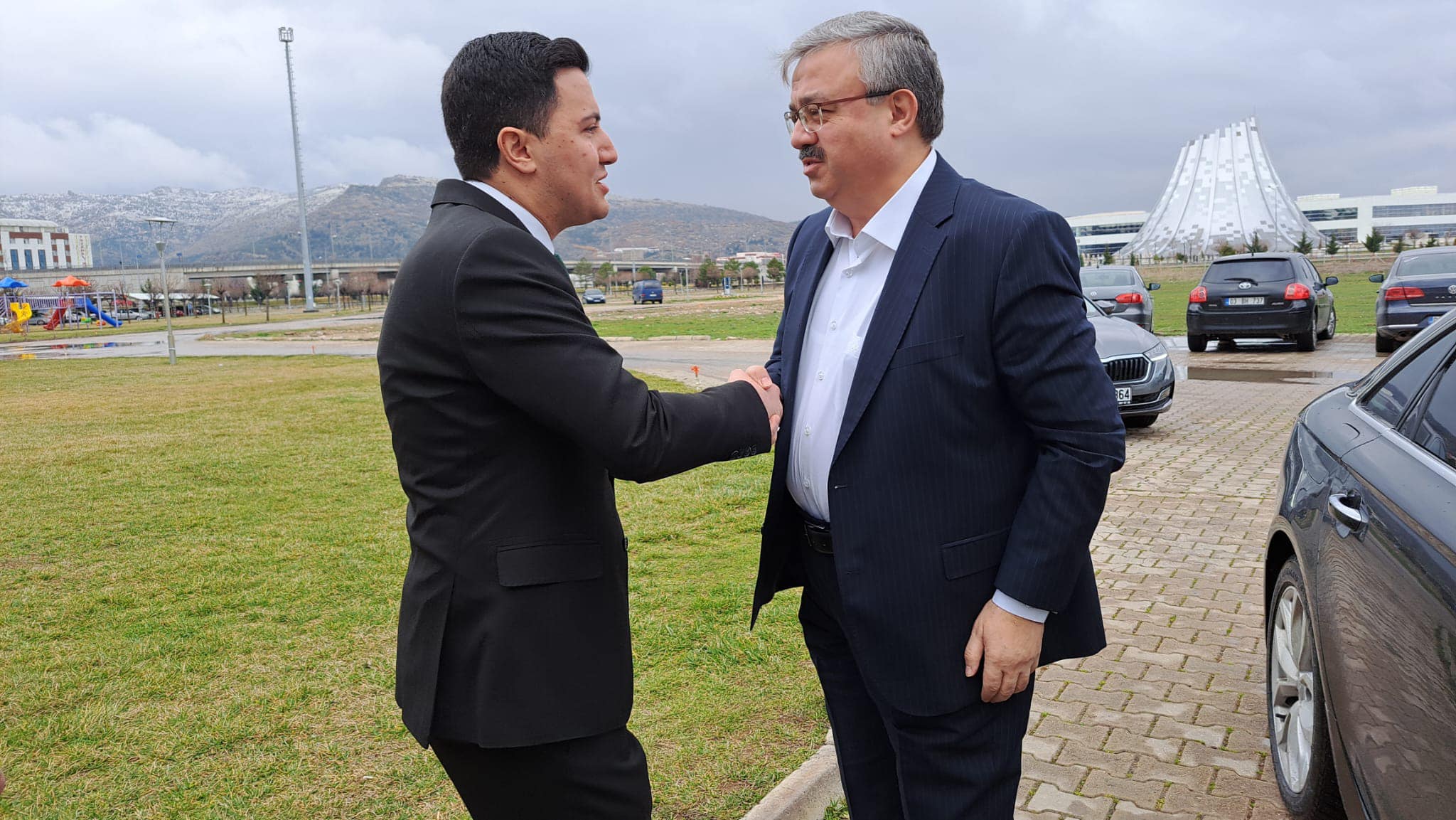 Yurdunuseven, Öz Sağlık-İş Sendikası Genel Kurulu'na katıldı